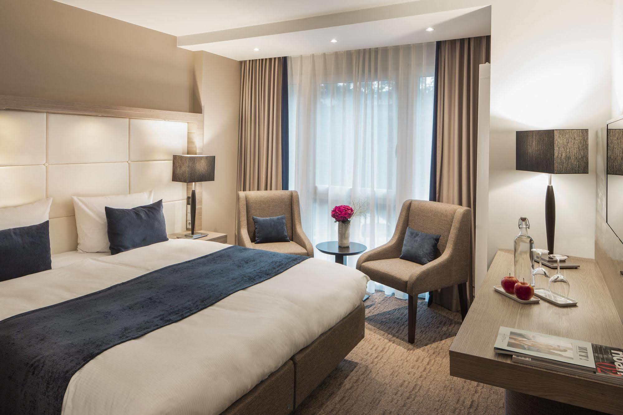 The Alex Hotel Φράιμπουργκ Εξωτερικό φωτογραφία